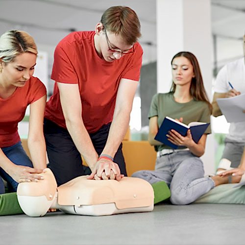 Alanında uzman eğitmenlerimiz ile hep bir adım öndesiniz!